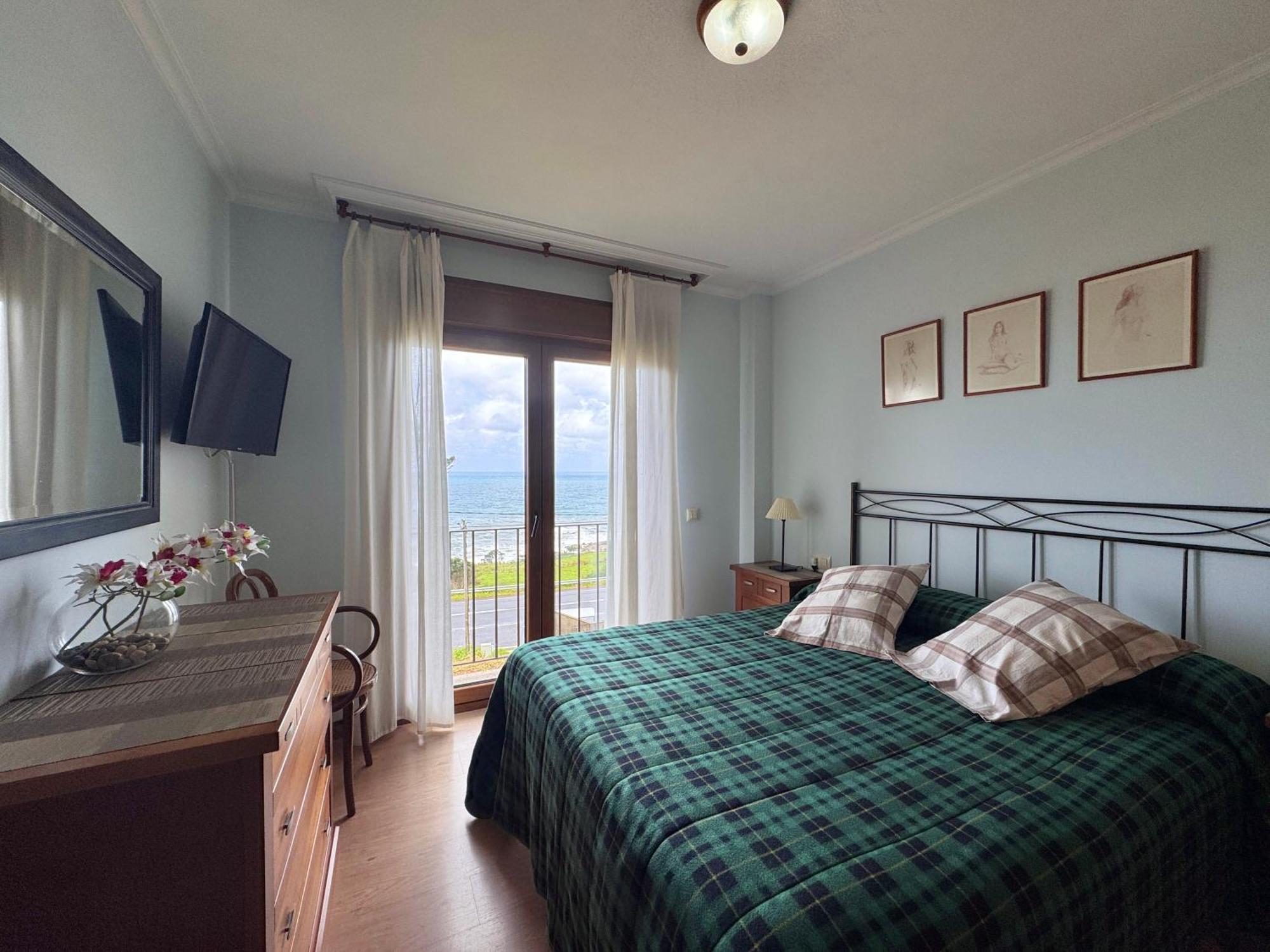 Rooms Peregrinos A Casa Alicia Rosal Екстериор снимка